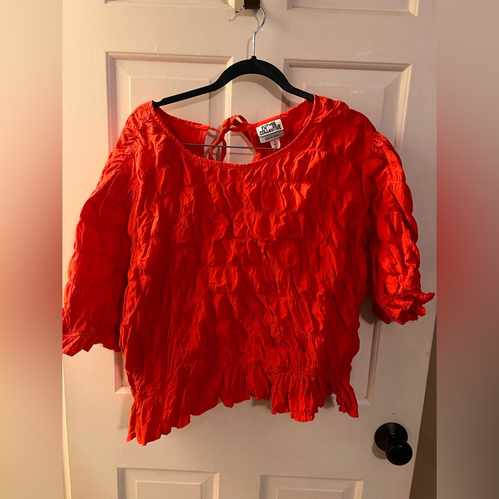 Future Collective Red Bubble Scoop-Neck Tie-Back Blouse 2X